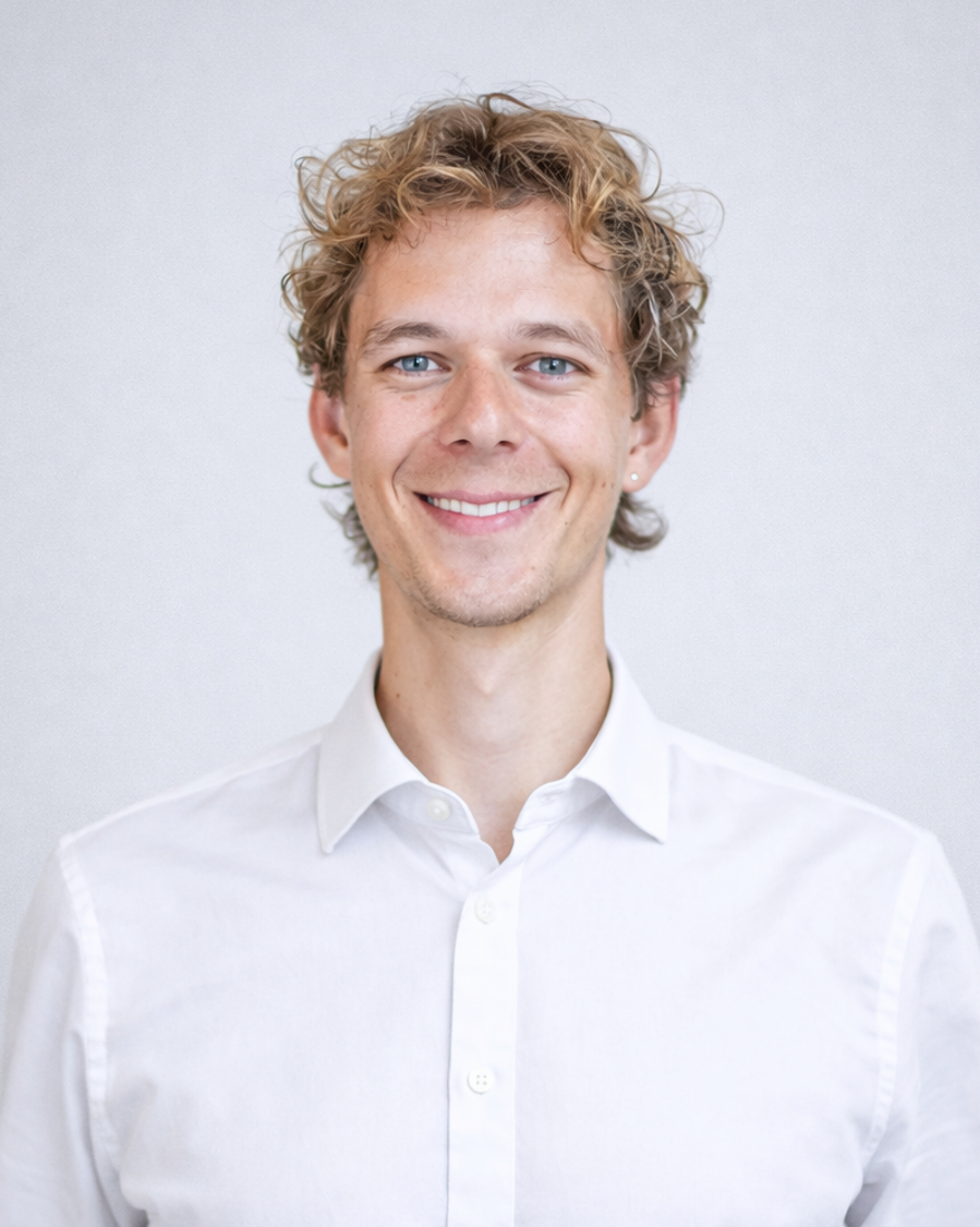 Bild von Marius Grimm, Einrichtungsberater bei Fenyx Office