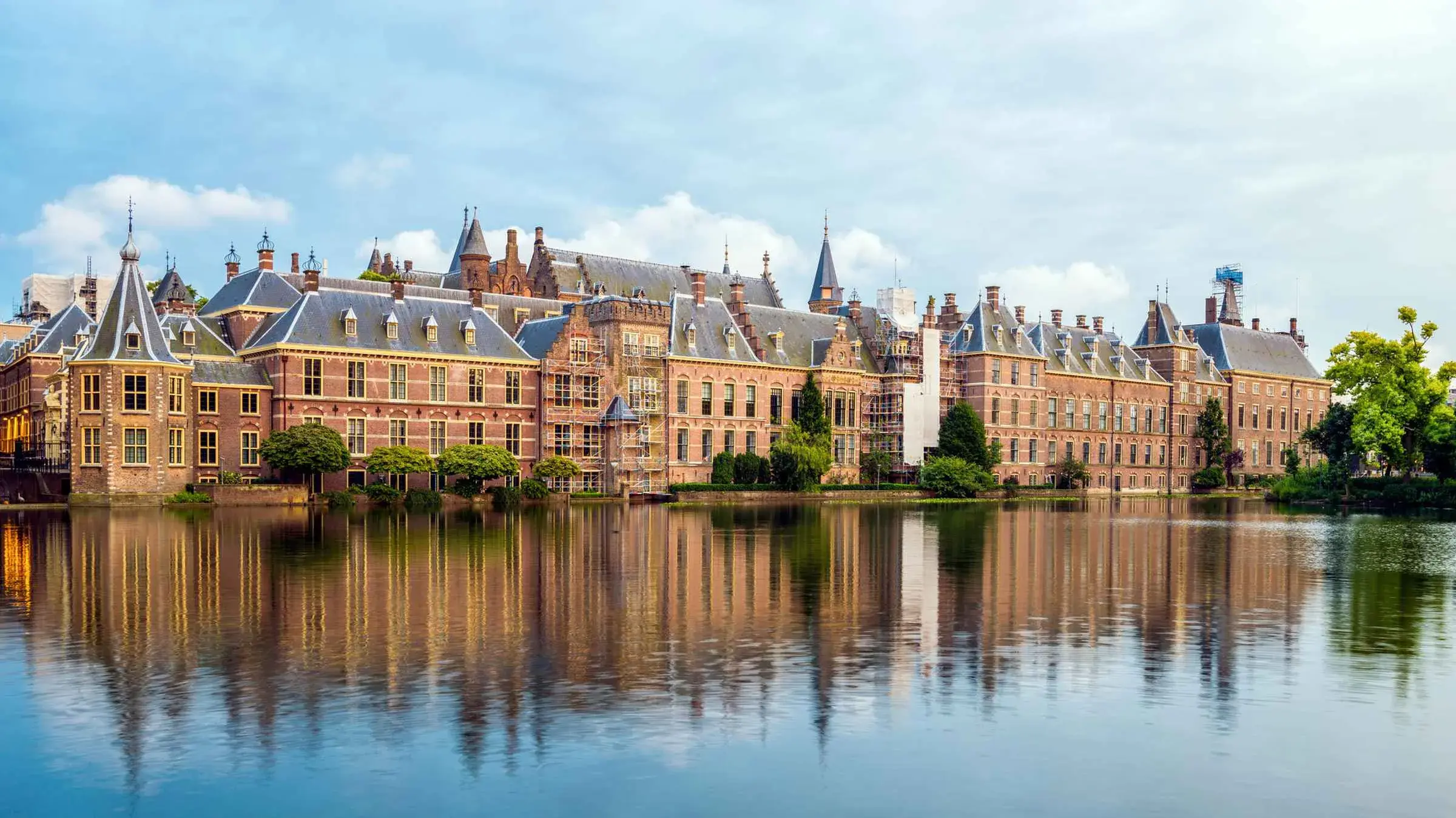 Büroauflösung & Büromöbelankauf Den Haag
